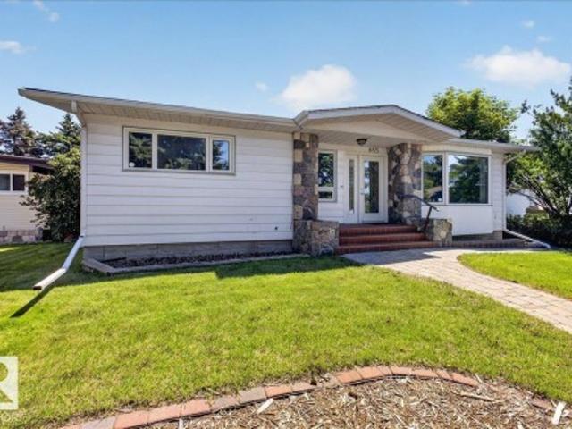 House for sale in Kenilworth, Edmonton