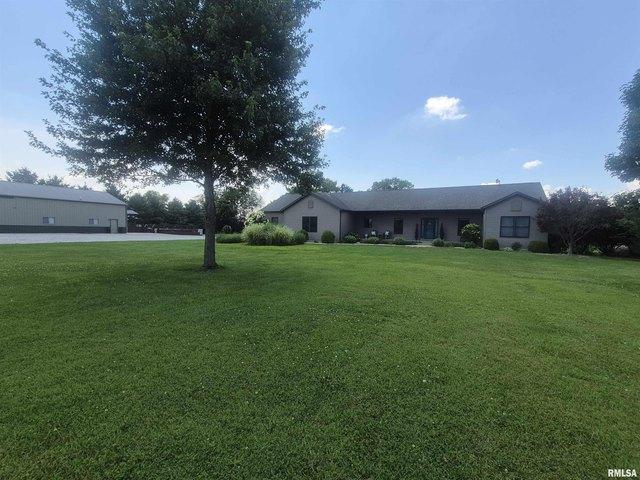 House for sale in Rochester, Illinois