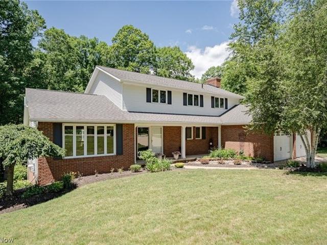 House for sale in Summit, Ohio