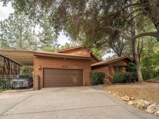 House for sale in Pine Valley, California
