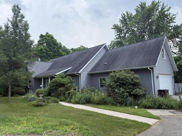 House for sale in Vestaburg, Michigan