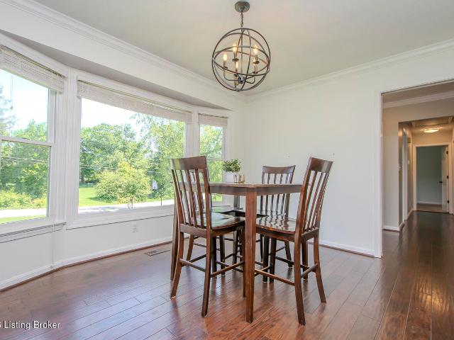 House for sale in Pewee Valley, Kentucky