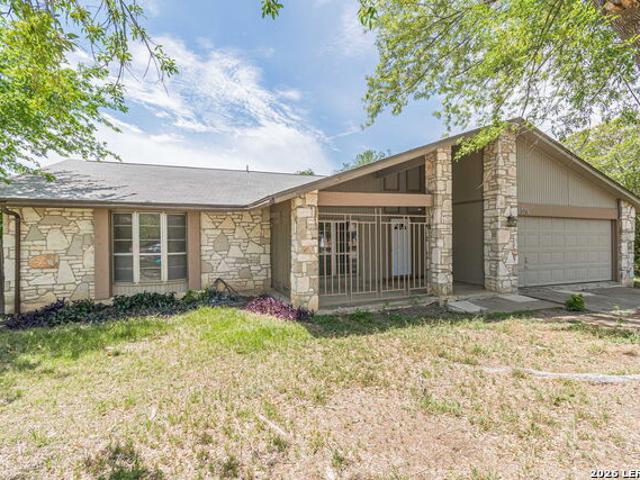 House for sale in Leesville, Texas