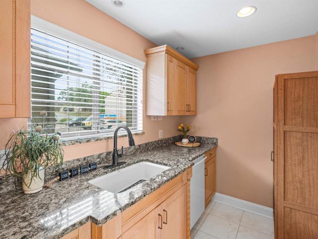 Condo for sale in Grand Blanc, Michigan