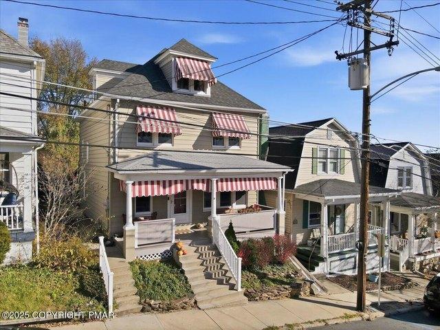 House for sale in College Hill, Easton