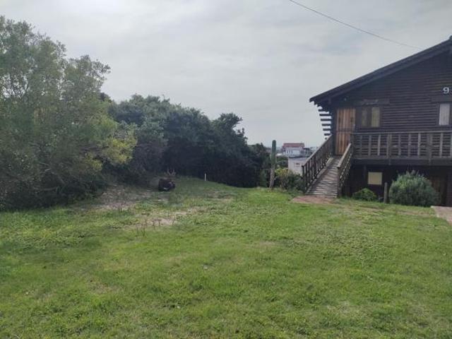 Land for sale in Cape St Francis, Eastern Cape