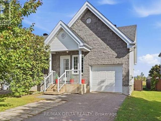 House for sale in Hawkesbury, Ontario