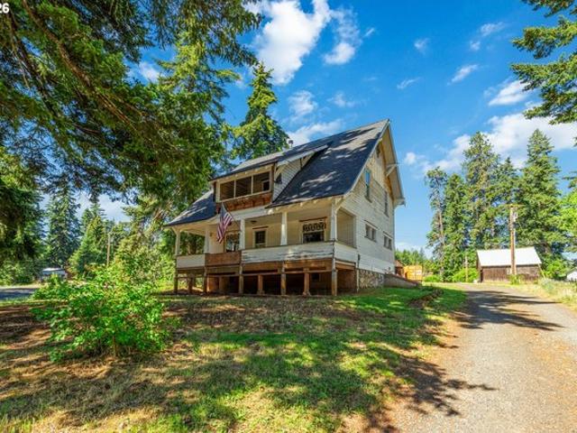 House for sale in White Salmon, Washington