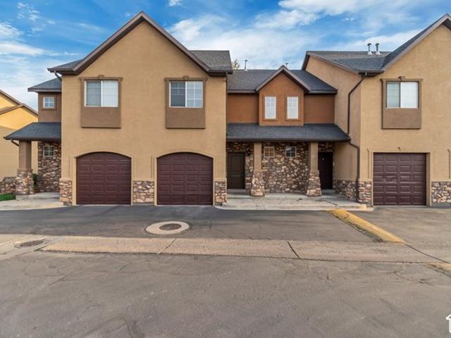Townhouse for sale in Pleasant Grove, Utah County