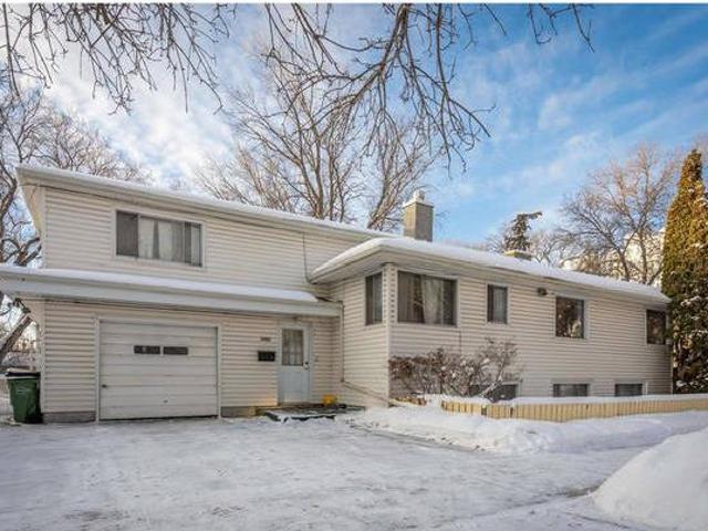 House for sale in Edmonton