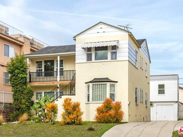 House for sale in Canoga Park, California