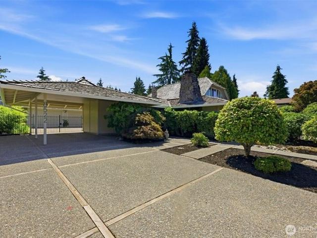 House for sale in University Place, Washington
