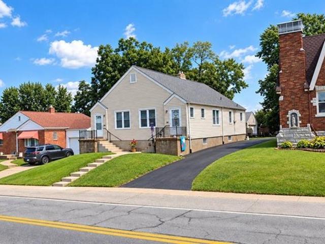 House for sale in City View, Affton