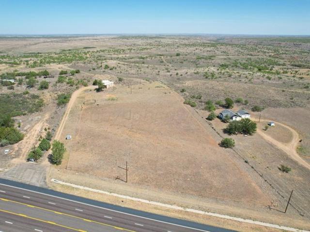 House for sale in Fritch, Texas