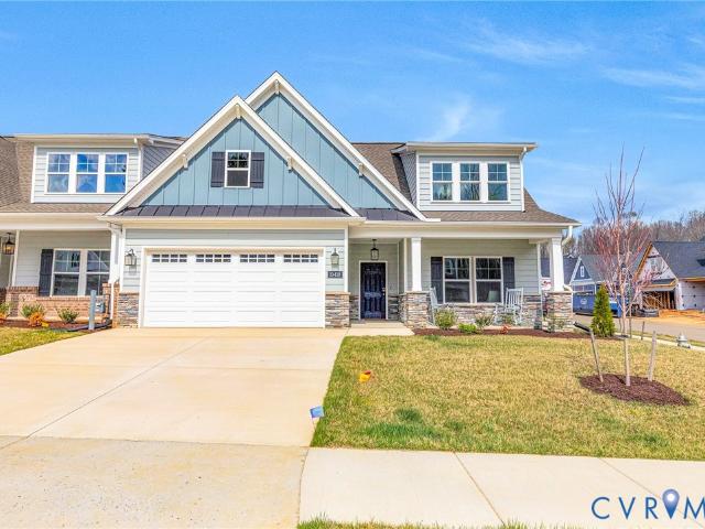 Townhouse for sale in Virginia