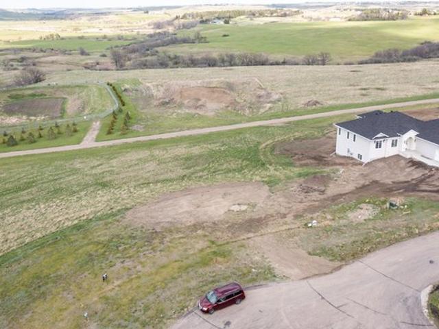 Land for sale in Bismarck, North Dakota