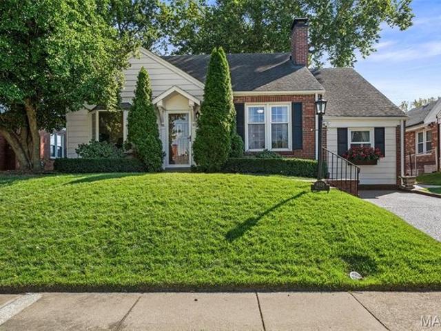 House for sale in Saint Louis