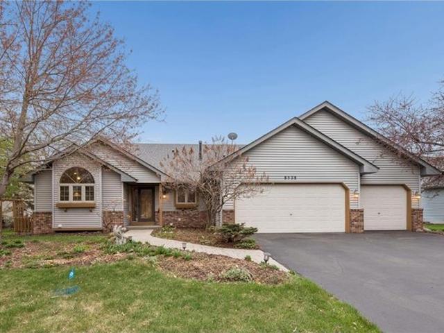 House for sale in Chanhassen, Minnesota