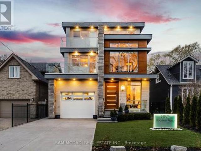House for sale in Mississauga, Ontario