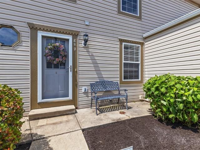 Townhouse for sale in Cranberry Twp