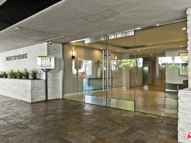 Condo for sale in West Hollywood, Los Angeles County