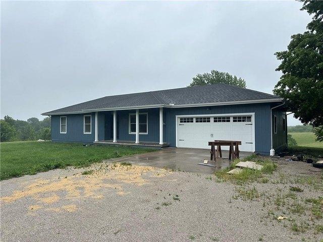 House for sale in Ray, Missouri