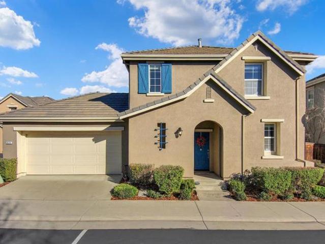 Condo for sale in Roseville, California