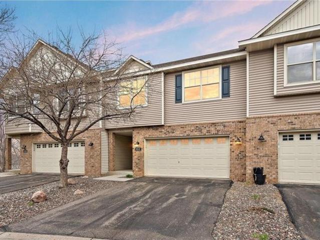 Townhouse for sale in Savage, Minnesota