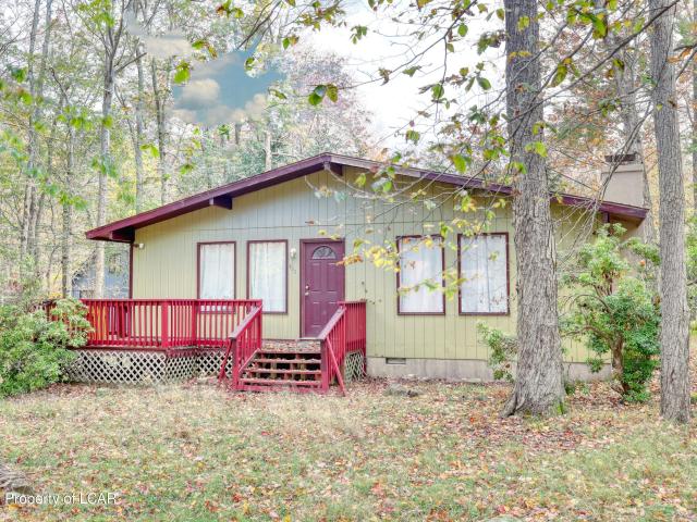 House for sale in A Pocono Country Place, Coolbaugh Township