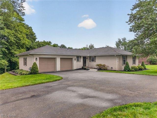 House for sale in Strasburg, Tuscarawas County