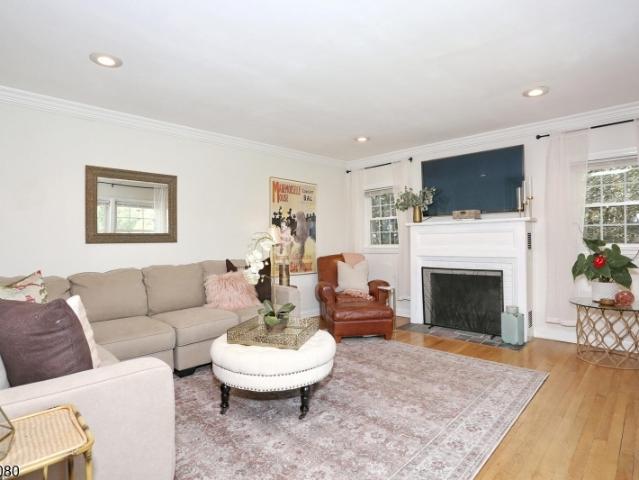 House for sale in Glen Rock