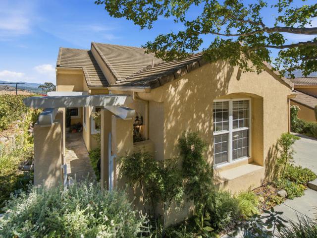 House for sale in Santa Paula, California