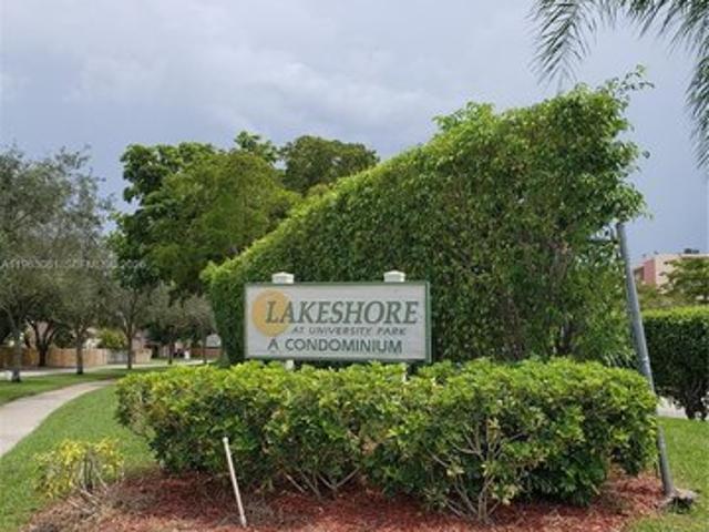 Condo for sale in Miramar, Florida