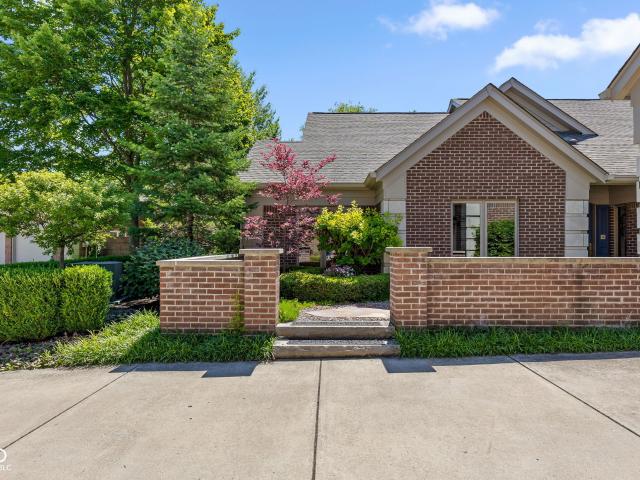Condo for sale in Camby, Indiana
