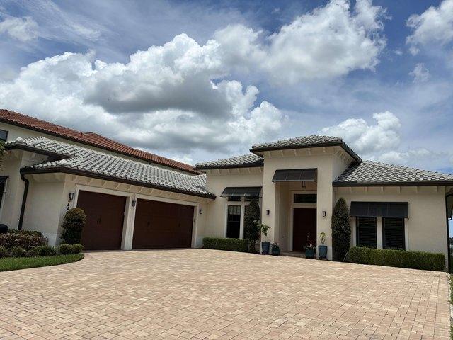 House for sale in Parkland, Florida