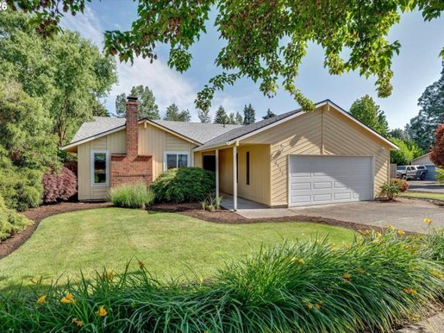 House for sale in Oregonia