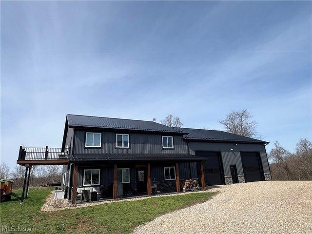 House for sale in Uhrichsville, Ohio