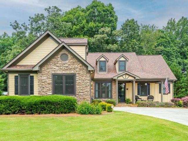 House for sale in Lula, Georgia