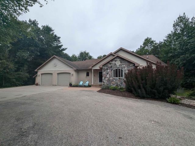 House for sale in Hale