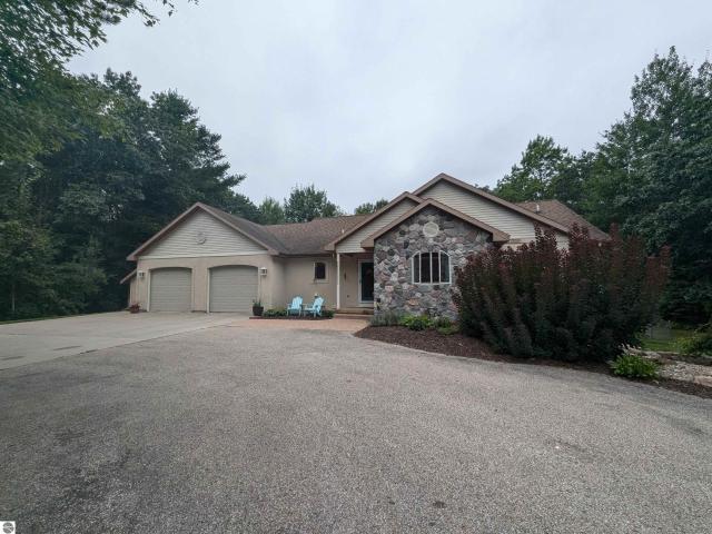 House for sale in Hale