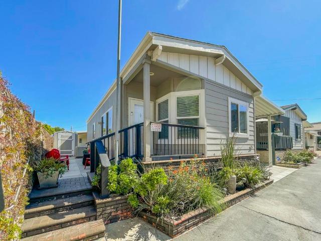 House for sale in Santee, California