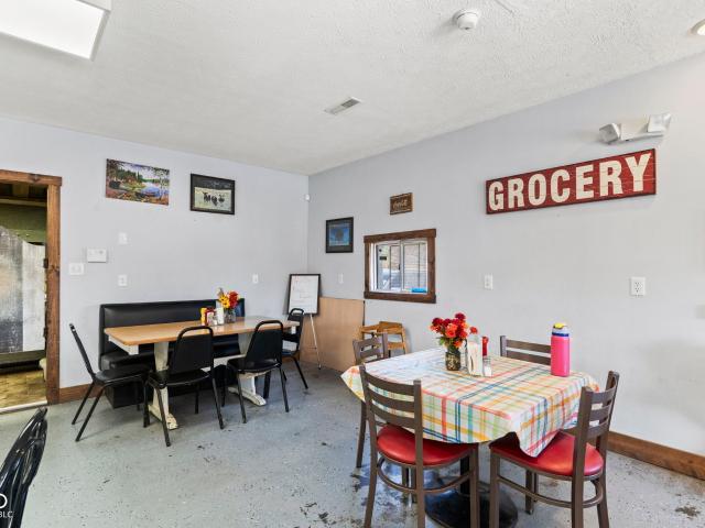 Commercial for sale in Commiskey, Indiana