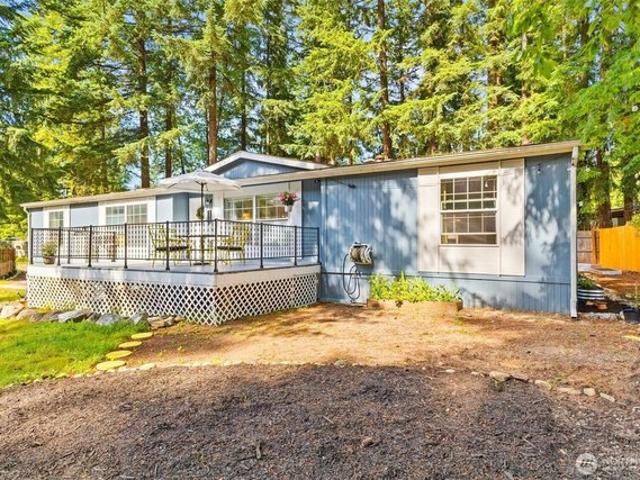 House for sale in Deming, Washington