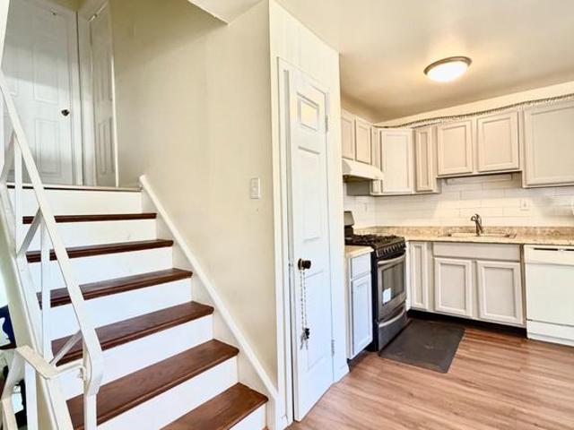 Townhouse for rent in Lansdale, Pennsylvania