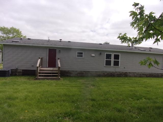 House for sale in Tower Hill, Illinois