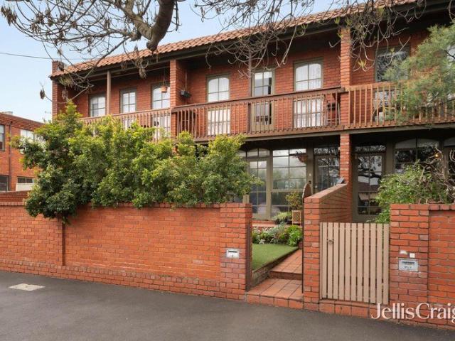Townhouse for sale in Camerons Creek, Victoria