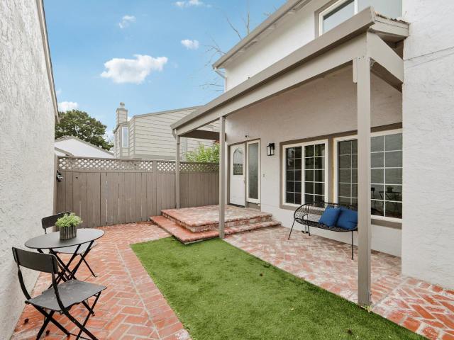 Townhouse for sale in San Mateo, California