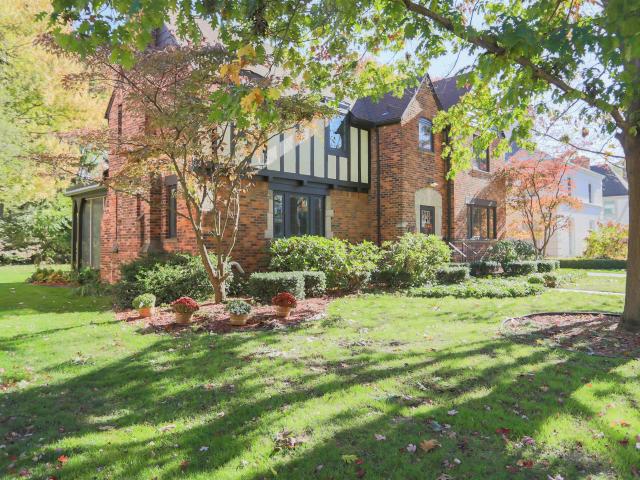 House for sale in Grosse Pointe, Michigan