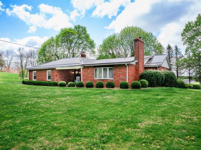House for sale in North Washington, Pennsylvania