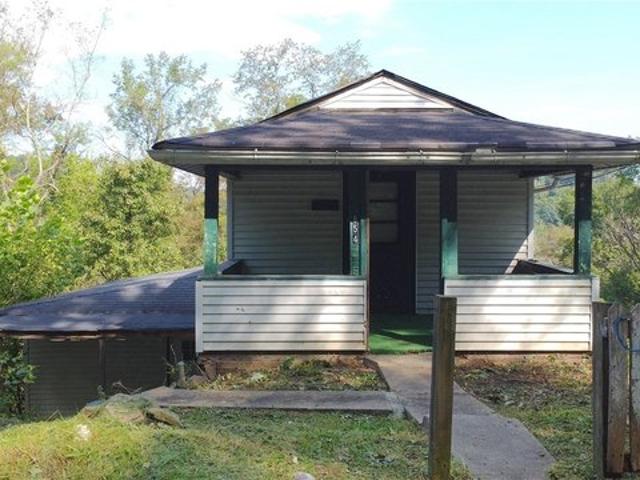 House for sale in Steubenville, Ohio